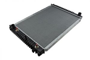 RADIADOR CCH-VV-000 VOLVO 740  3547155 6848219 